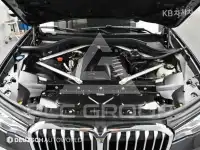 2022 BMW X7