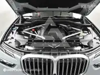 2022 BMW X7