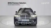 2022 BMW X7