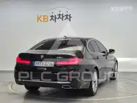 2022 BMW 5 Series