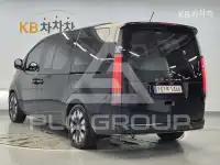 2022 Hyundai Staria