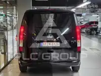 2022 Hyundai Staria