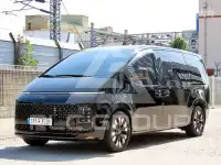 2022 Hyundai Staria