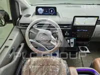 2022 Hyundai Staria