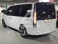 2022 Hyundai Staria