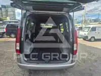 2022 Hyundai Staria