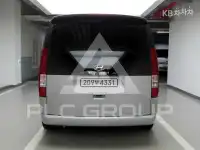 2022 Hyundai Staria