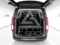 2022 Hyundai Staria