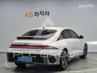 2022 Hyundai Ioniq