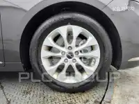 2022 KIA K8
