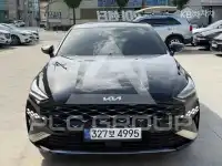2022 KIA K8
