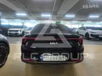 2022 KIA K8