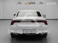 2022 KIA K8