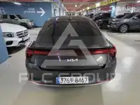 2022 KIA K8