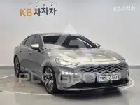 2022 KIA K8