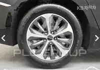 2022 KIA K8