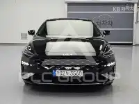 2022 KIA K8