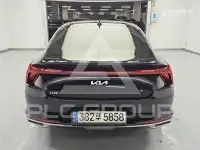 2022 KIA K8