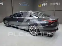 2022 KIA K8