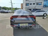 2022 KIA K8