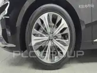 2022 KIA K8