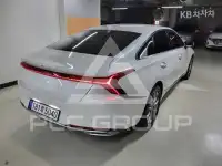 2022 KIA K8