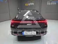 2022 KIA K8