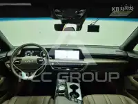 2022 KIA K8