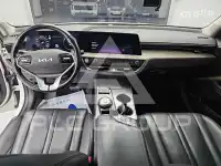 2022 KIA K8