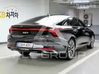 2022 KIA K8
