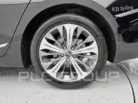 2022 KIA K8