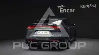 2022 KIA Stinger