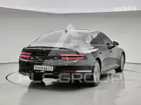 2022 Genesis G80