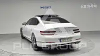 2022 Genesis G80