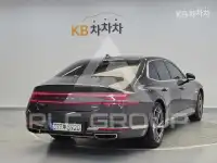 2022 Genesis G90