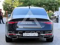 2022 Genesis G90