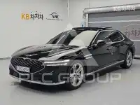 2022 Genesis G90