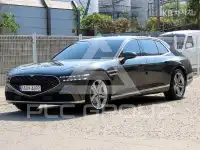 2022 Genesis G90