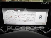 2022 Genesis G90