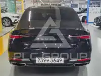 2022 Genesis G90