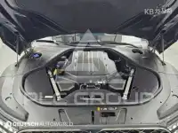 2022 Genesis G90