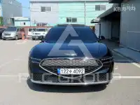 2022 Genesis G90