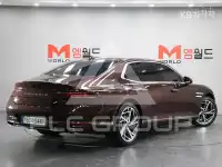 2022 Genesis G90