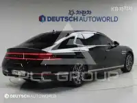 2022 Genesis G90