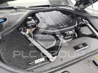 2022 Genesis G90