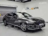 2022 Genesis G90