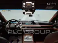 2022 Genesis G90