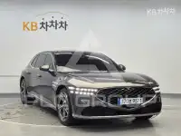 2022 Genesis G90