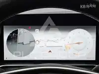 2022 Genesis G90