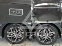 2022 Genesis G90